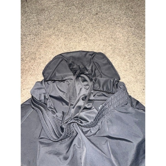 Women's Adidas running aeroready gray three striped shorts 3" lined Size small S - Picture 3 of 9